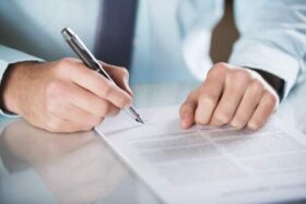 Сколько стоит договор купли-продажи авто в Украине?