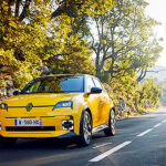 Група Renault продовжує наступ у сфері електрифікації