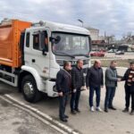 Стала відома вартість потужного сміттєвозу українського виробництва на шасі JAC N200