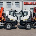 В Україні забудували бортові платформи з КМУ шасі Renault Trucks K для роботи складних дорожніх умовах