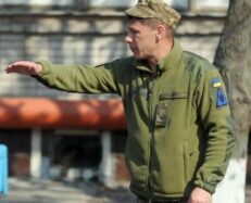 Чи мають право тцк зупиняти авто?
